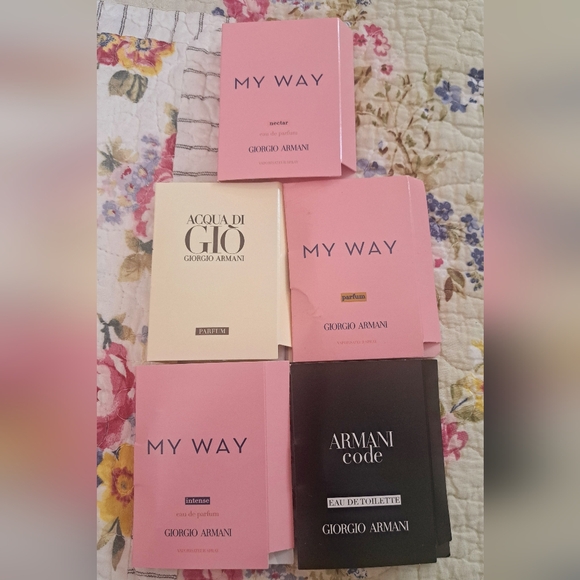 Giorgio Armani Other - ❤️ Giorgio Armani